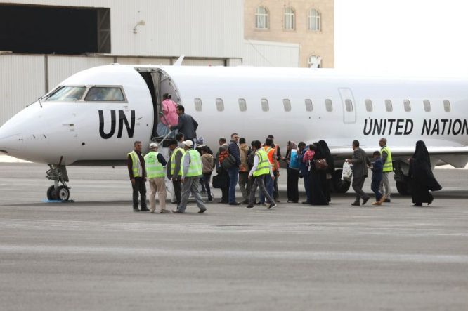 مصادر مارب برس: مغادرة  طائرة أممية تقل وفد الحوثيين باتجاه العاصمة العمانية مسقط .. تفاصيل