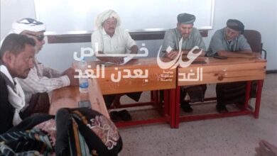 مدير عام أحور يجتمع برؤساء الجمعيات الزراعية مستخدمي مياه الري بالمديرية