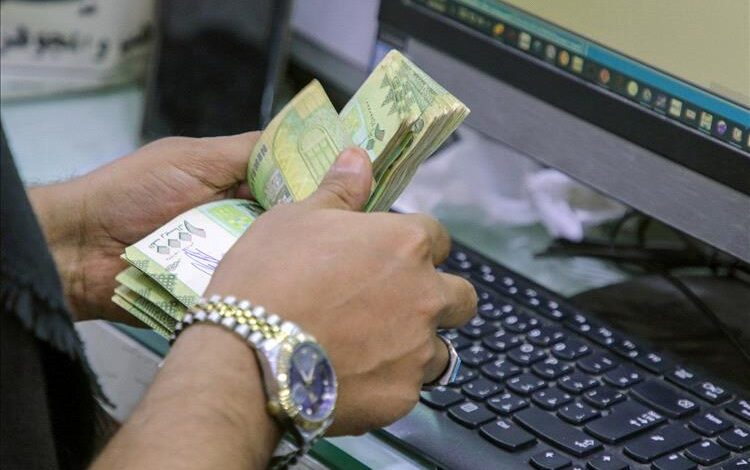 أسعار صرف الدولار الامريكي والريال السعودي في صنعاء وعدن