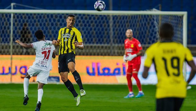 الاتحاد يوضح تفاصيل إصابة لويز فيليبي