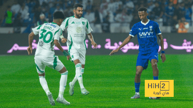 شوط أول سلبي بين الهلال والأهلي في السوبر