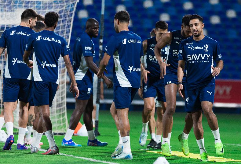 الهلال