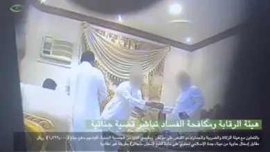 شاهد-لحظة-القبض-على-مقيمين-يمنيين-ومواطن-سعودي-بالجرم-المشهود-في-جدة-”فيديو”