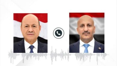 الرئيس العليمي يطمئن على سلامة عضو المجلس طارق صالح