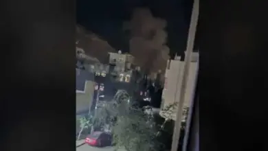 الحوثيون-يطلبون-المساعدة-لانتشال-جثث-قياداتهم-من-تحت-انقاض-منزل-في-حدة-بصنعاء-قصفه-الطيران-(تفاصيل)