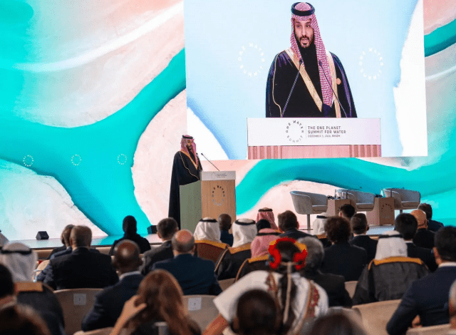 ولي العهد يفتتح قمة المياه الواحدة