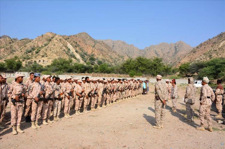 لجنة من وزارة الدفاع تتفقد جاهزية ألوية محور طور الباحة بجبهات محافظتي لحج وتعز