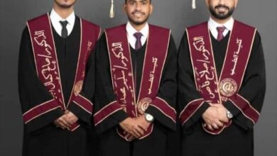 الجيلاني والطمور والقباص يُحققون إنجازًا طبيًا متميزًا بتخرجهم من جامعة المنصورة بجمهورية مصر العربية