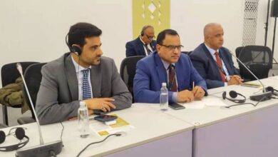 الوزير السقطري يشارك بحوار المائدة المستديرة على هامش مؤتمر (COP16) بالرياض