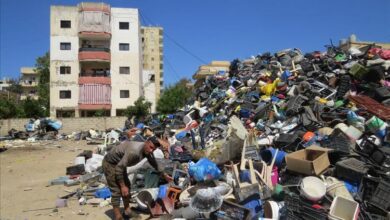 تصدير الخردة يكلف الاقتصاد اليمني خسائر فادحة ويدمر البنية التحتية