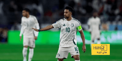 فيديو: طرد لاعب عمان بعد تدخل عنيف على الدوسري 