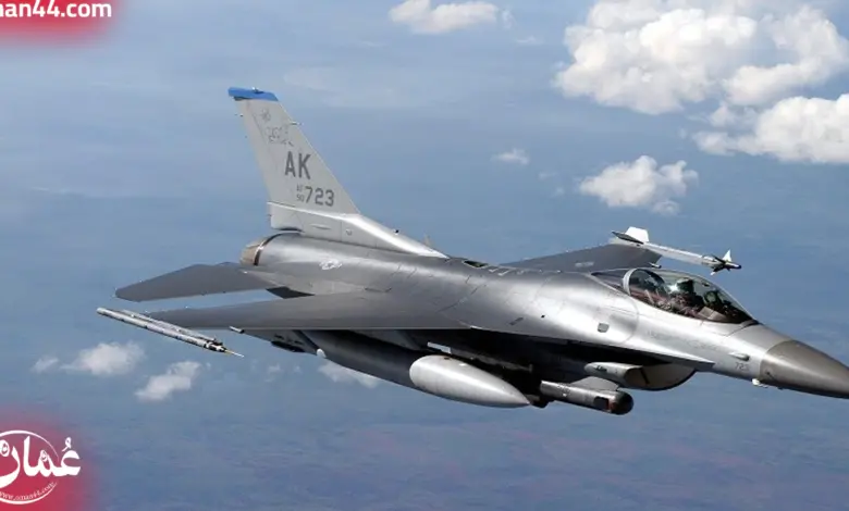 F-16