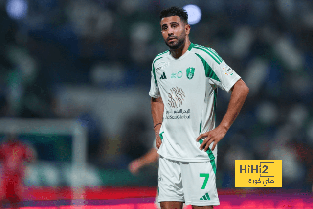 من أفضل لاعب وسط في الدوري السعودي؟