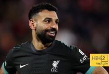 نجم إنجلترا يفاجئ محمد صلاح!