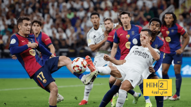 الصور الساخرة من ريال مدريد تغزو مواقع التواصل الاجتماعي بعد خسارته من برشلونة