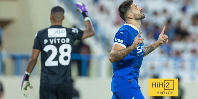 تاريخ مواجهات الهلال والعروبة في دوري المحترفين