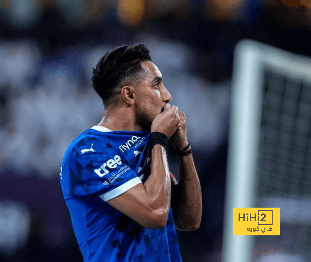 سالم الدوسري سينتهي عقده مع الهلال في يونيو المقبل !