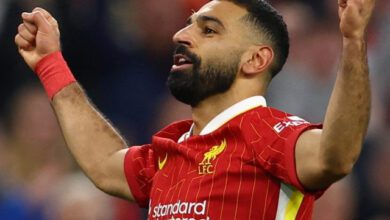 قبل مباراة ليفربول.. مشجعة لمانشستر يونايتد توجه طلبًا غريبًا لمحمد صلاح