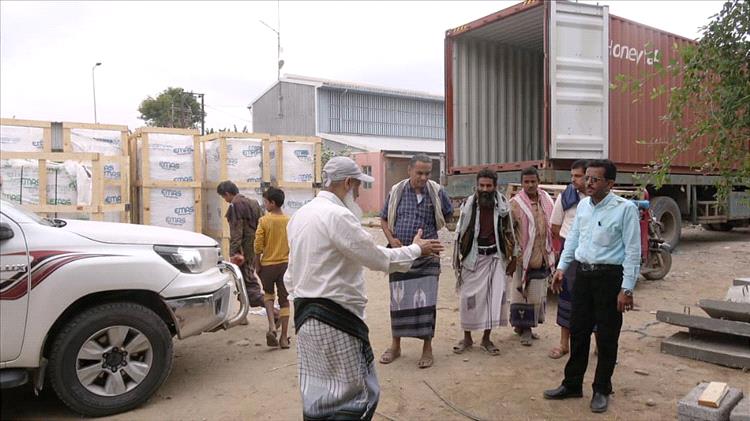 مدير عام مياه ابين: وصول معدات منظومة التحكم الخاصة بمحطة مياه الحصن