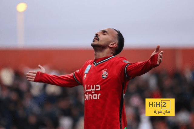 مستجدات رحيل العمري وهوساوي عن الرائد لصالح الإتحاد والنصر