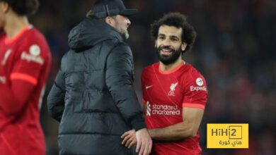 محمد صلاح يكشف عن طبيعة تواصله مع كلوب