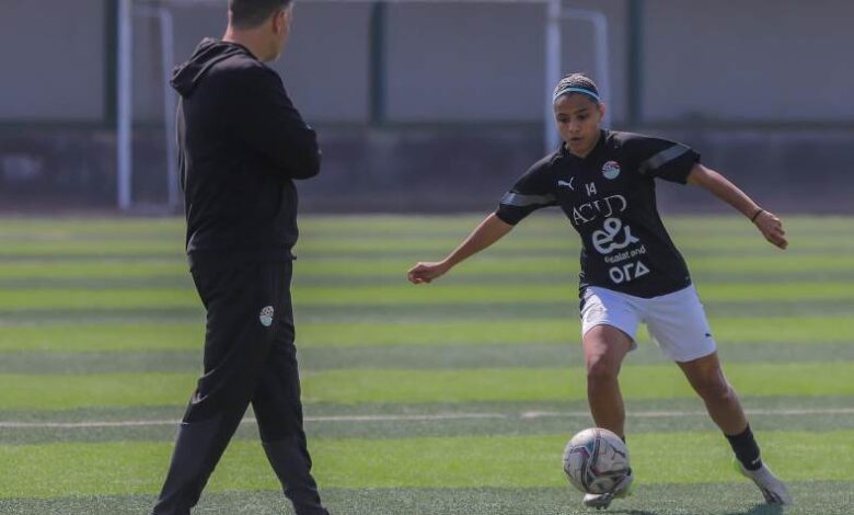 أحمد رمضان في مران منتخب مصر