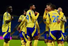 النصر ضد الاستقلال