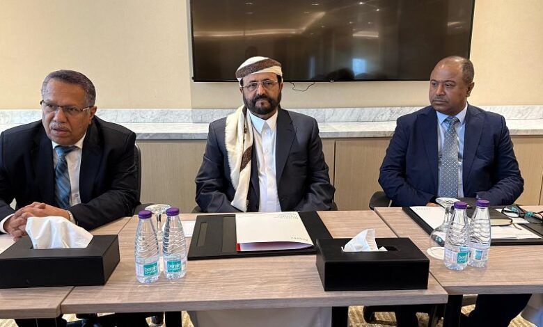 العرادة يلتقي التكتل الوطني للأحزاب والمكونات السياسية ويؤكد على ضرورة تعزيز وحدة الصف الوطني