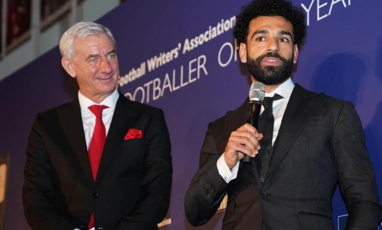 محمد صلاح وإيان راش