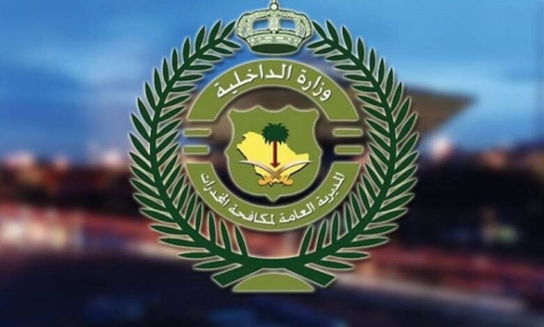 القبض على 3 مخالفين لتروجيهم الحشيش بجدة