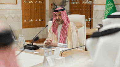 اللجنة الإشرافية العليا لمشروع "تاريخ الحج والحرمين الشريفين" تعقد اجتماعها الأول