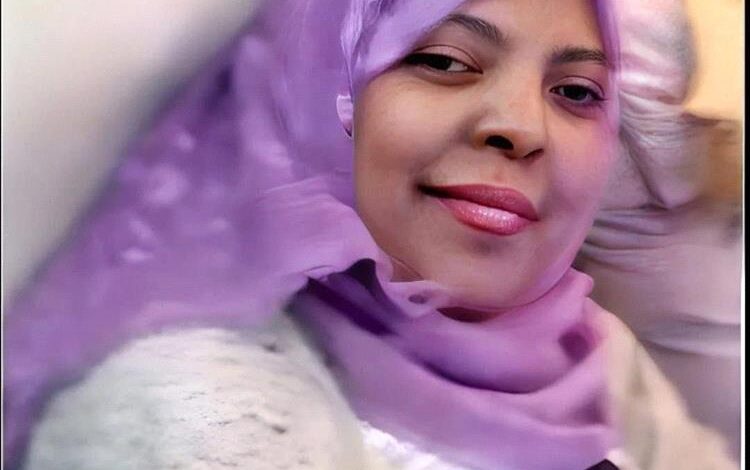 أكاديمية في جامعة عدن: لم نُمنع حتى في عهد عفاش.. واليوم حُرمنا من دخول ساحات مدينتنا