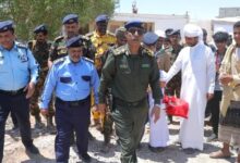 أمين عام محلي المهرة يدشن أسبوع المرور العربي 2025م تحت شعار "تمهّل أمامك حياة"