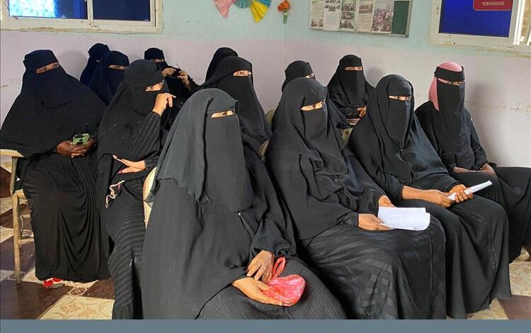 إنصاف ينفذ جلسة إرشادية في الدعم النفسي للنساء في الأحياء الشعبية