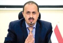 الإرياني: استسلام الحوثي ليس مجرد انكسار بل يمثل تراجعاً عملياً لنفوذ إيران