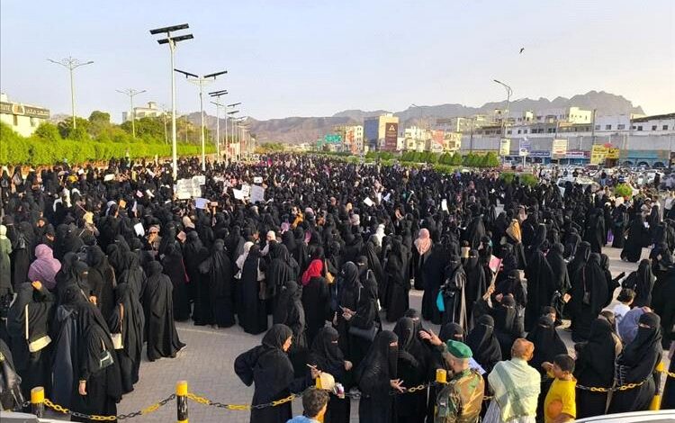 البكري يشيد بنضال المرأة العدنية ويؤكد: هي نبض الثورة وضمير المدينة