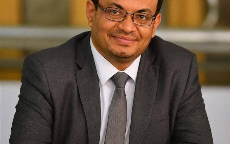 البيل يحذر من تأخير الحسم العسكري: الفرصة الذهبية قد لا تتكرر