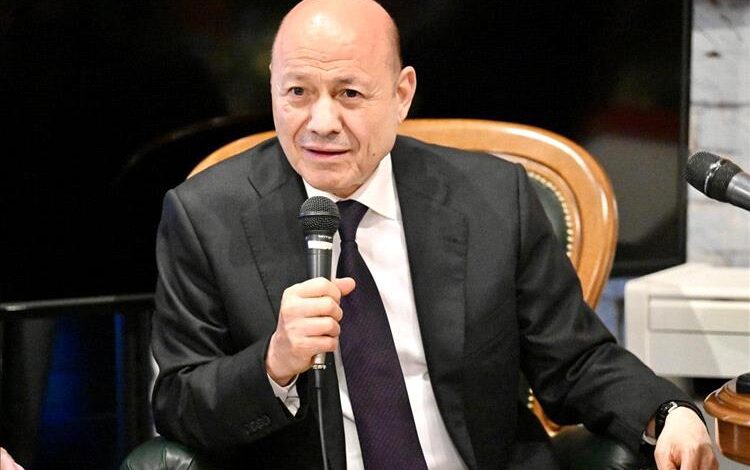 الرئيس العليمي: التمدد الإيراني تهديد للتوازن والسلم والأمن الدوليين