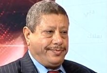 السفير أحمد عبدالله الحسني يدعو إلى مؤتمر وطني جنوبي ويصف الوضع الحالي بالفاشل