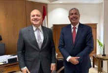 السفير بحاح يبحث مع مساعد وزير الخارجية المصري اوضاع الجالية اليمنية