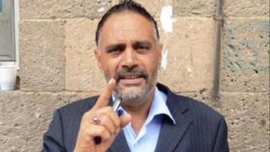 السياسي محمد المقالح مخاطبًا الحوثيين: أوقفوا مشروع الولاية وستكون اليمن كلها إلى جانبكم