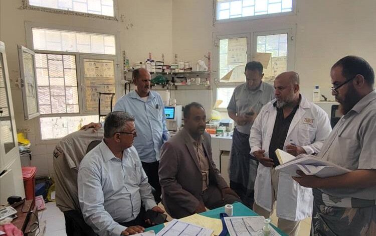 الشاعري والعفيف يتفقدان مركز الطوارئ التوليدية بقعطبة
