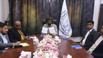 الشيخ بن حبريش يدشّن عمل فريق إعداد الوثائق التأسيسية لمشروع الحكم الذاتي في حضرموت