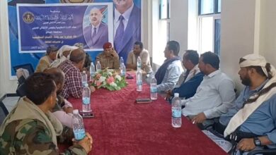 العميد مهدي يلتقي عدد من المشائخ والأعيان من أبناء منطقة مريس بالضالع