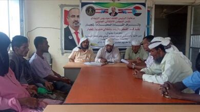 الفكر والارشاد بانتقالي زنجبار ينظم محاضرة توعوية حول نشر ثقافة الوسطية ونبذ التطرف والإرهاب