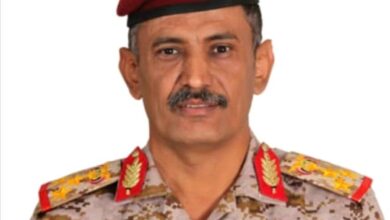 المعصلي قائد محور الحديدة.."اتفاق ستوكهولم جاء ليضمن سيطرة الحوثيين على الموانئ"