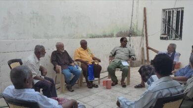 الهيئة التنسيقية العدنية تعقد جلسة حوارية حول الوضع الراهن في عدن وتطالب بحكم ذاتي للمدينة