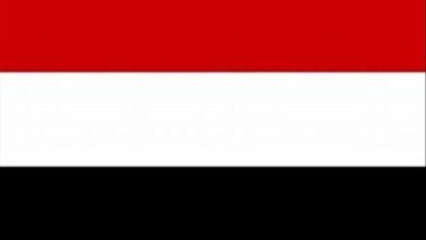 اليمن يرحب بإعلان ترامب رفع العقوبات المفروضة على سوريا