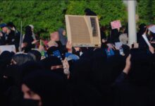 بيان نفي من ثورة النسوان بعدن: لا علاقة لنا بتوكل كرمان ونرفض التحدث باسمنا