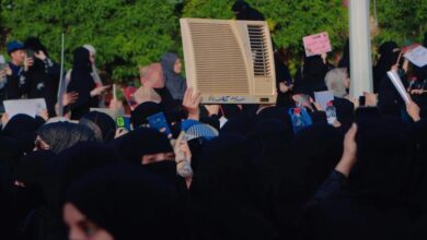 بيان نفي من ثورة النسوان بعدن: لا علاقة لنا بتوكل كرمان ونرفض التحدث باسمنا